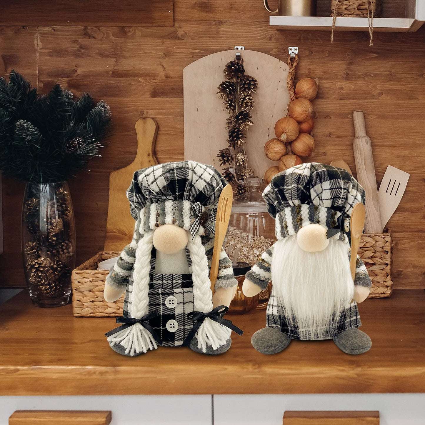 Lovinland Christmas Chef Gnomes Plush - Chef Tomte Swedish Scandinavian Figurine Elf Doll - Christmas Decoration for Home, Kitchen - Xmas Buffalo Plaid Decor - Gnomes Gifts for Women
