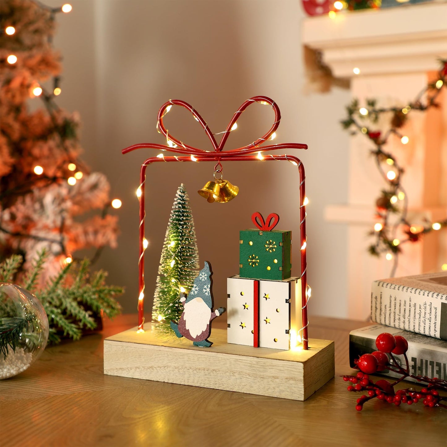 Christmas Tabletop Decoration, Wooden Lighted Christmas Gift Box Collectible Buildings Decorations, Christmas Giftboxes Santa Ornaments, Battery Operated Christmas Indoor Fireplace Table Decorations