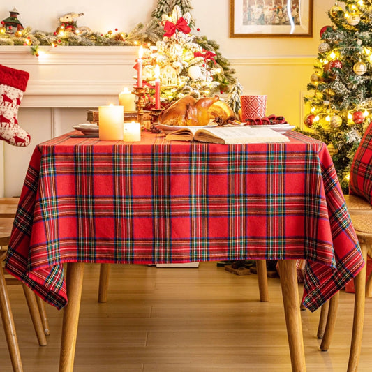 AQOTHES Red Green Plaid Christmas Tablecloth 60x104, Tartan Table Cloth Decorations, Winter Holiday Tablecloths for Rectangle Tables Parties Dining Farmhouse Kitchen Decor