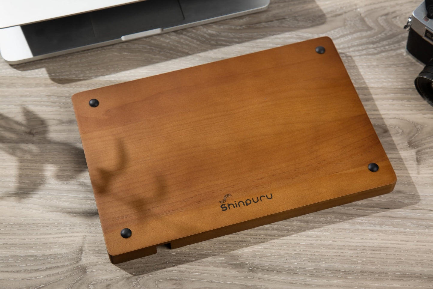 Shinpuru Wooden Valet Tray for Men, Nightstand Organizer with Leather Inlay, EDC Essentials Catchall Tray for Keys, Phone, Wallet, Watch, Earbuds - Bedside Desk Entryway Tray (Wood-Pen)