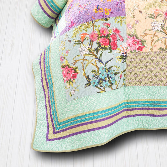YAYIDAY Oversized Queen Quilt Set Patchwork Bedspreads (110x118 Inch) - 100% Cotton Reversible Breathable Colorful Floral Quilted Coverlet with Pillow Shams for All Seasons