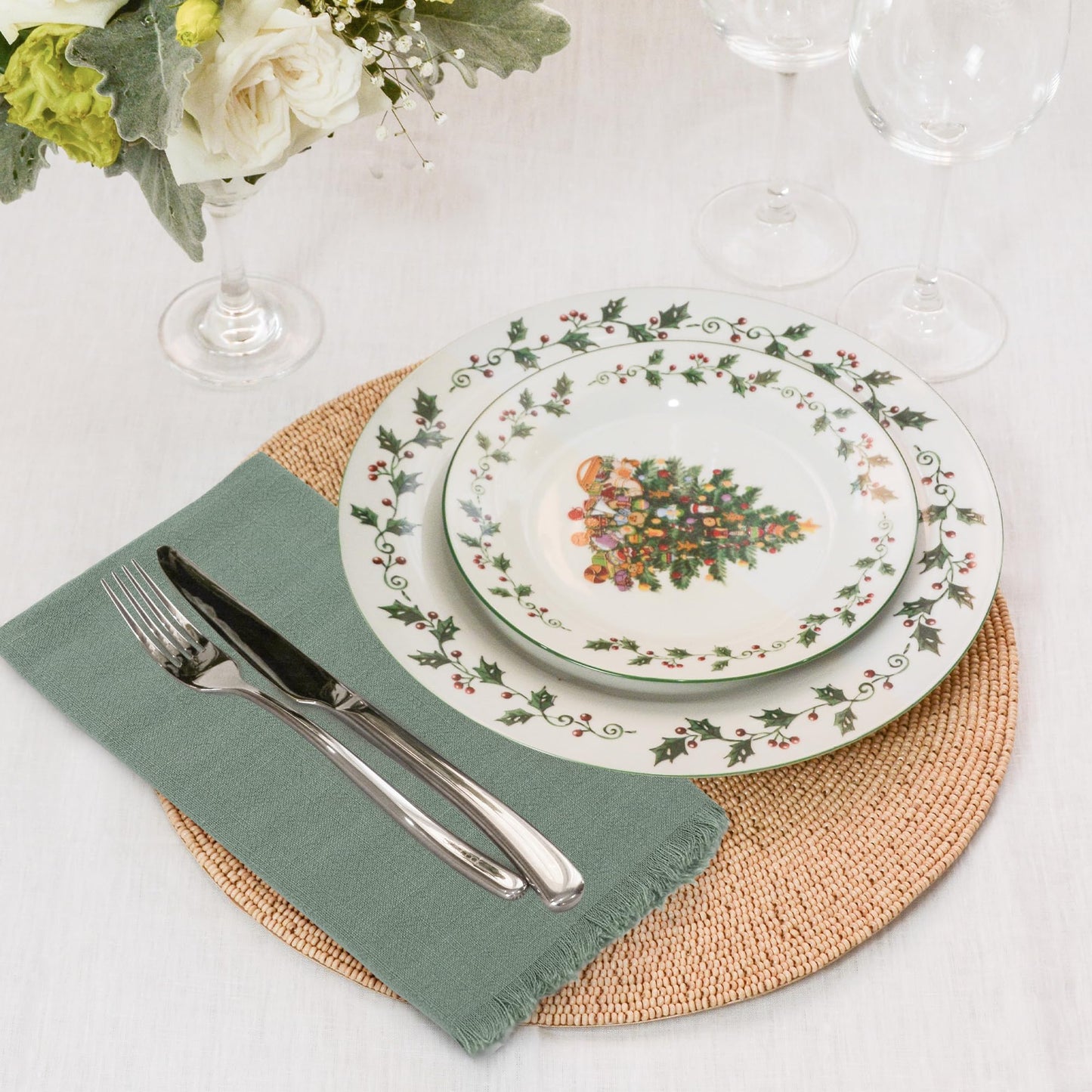 keypan Sage Green Cloth Napkins Washable, Linen Cotton Table Rustic Fabric Napkin Bulk with Fringe for Thanksgiving Dinner Wedding Party Set of 8 17x17 inch