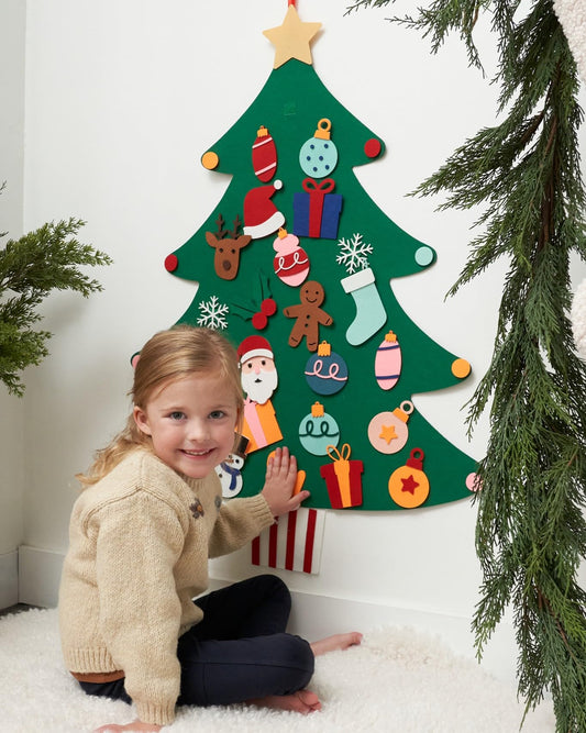 Beautiful Felt Christmas Tree for Kids - Fun & Safe Christmas Decoration Activity with Detachable Ornaments for Hours of Play - Keeps Toddlers Entertained for Hours During The Holiday Season