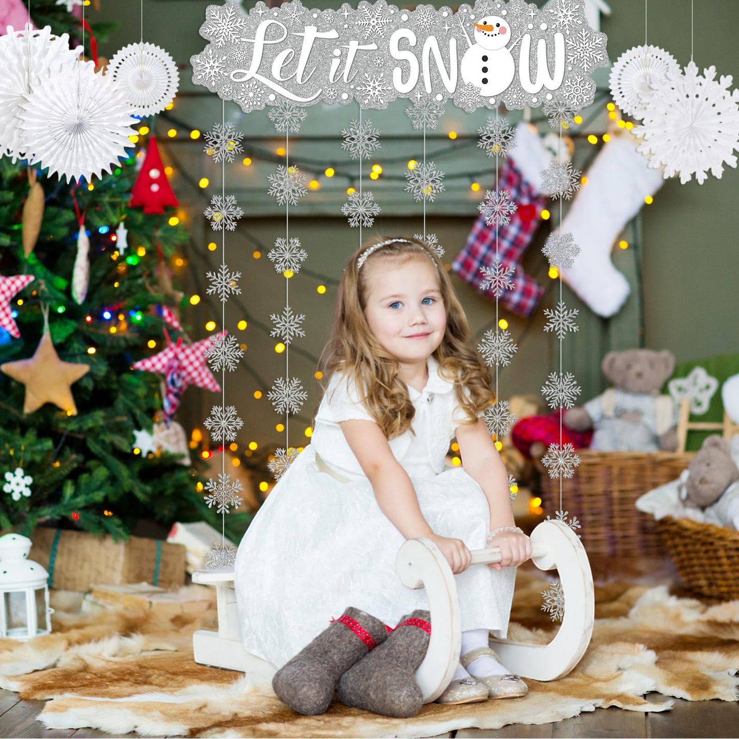 Blosssound Let It Snow Winter Door Decorations Snowflake Wonderland Doorway Curtain Let It Snow Sign with Snowflake Hanging Door Streamers Holiday Garland Banner for Winter Party Supplies(Sliver)