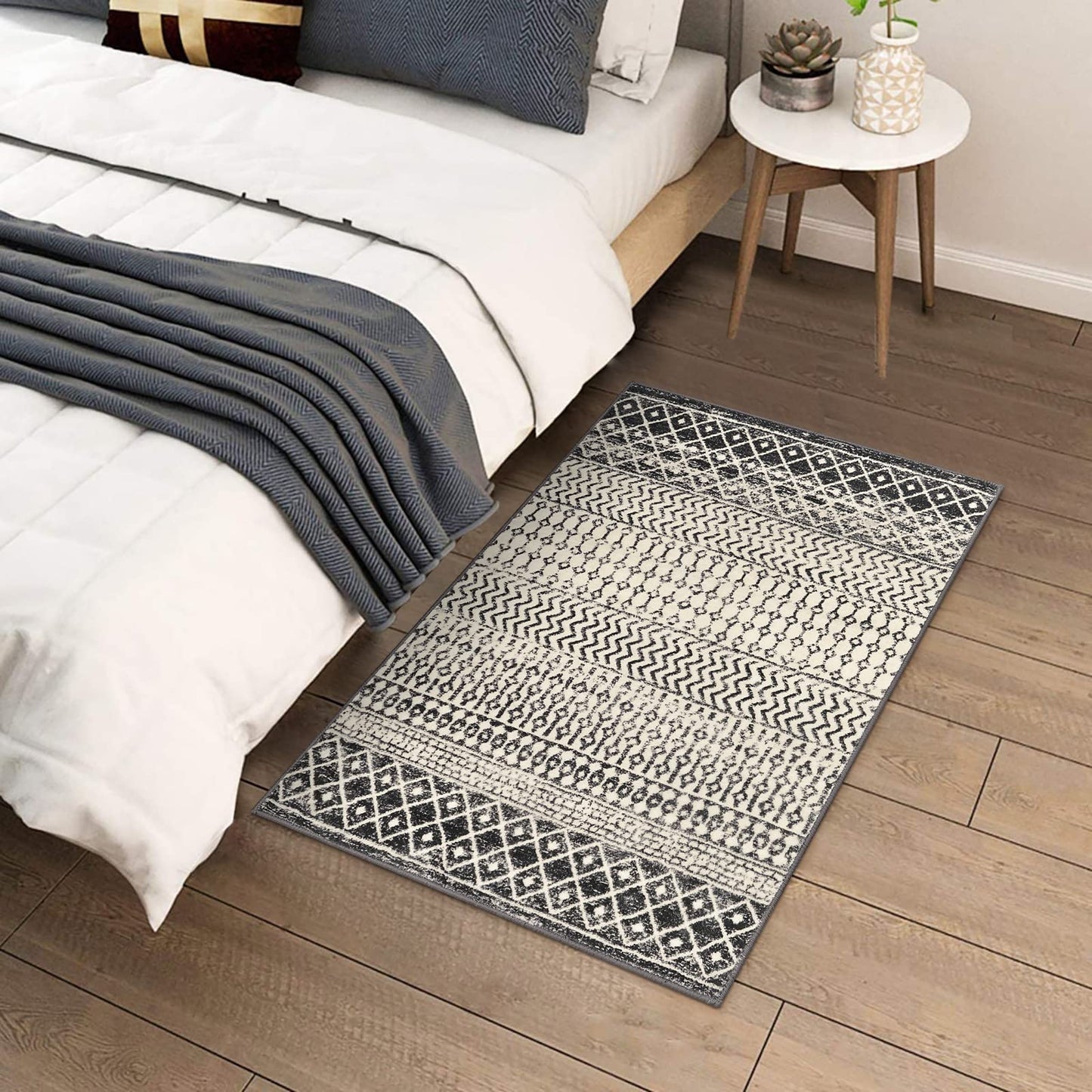 Nailttos Moroccan Area Rug, 2x3 Black Distressed Entryway Rug Non-Slip Small Rug, Soft Low-Pile Washable Indoor Door Mat Floor Carpet for Entrance Bedroom Kitchen Bathroom