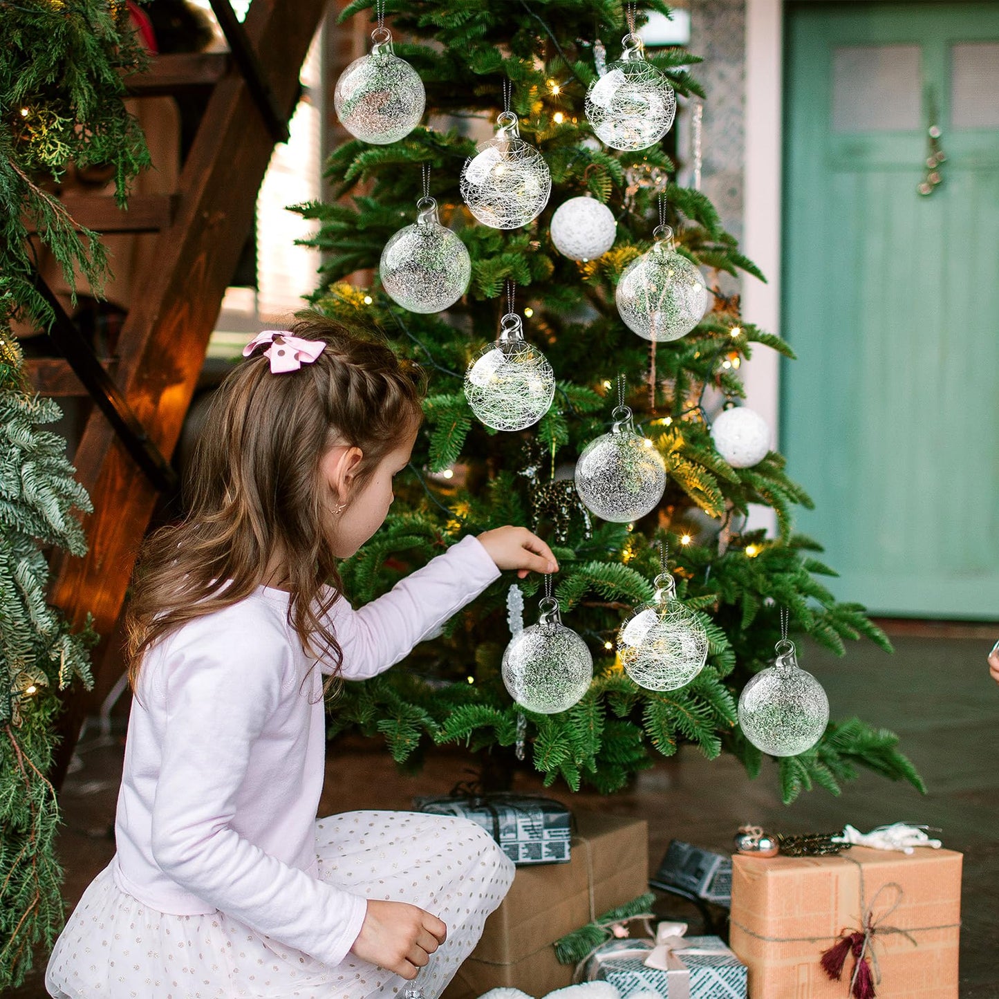 Suilung 12 Pcs Clear Glass Christmas Ornaments Balls Bulk Hand Blown Glass Ornaments for Christmas Tree Hanging Decorative Ball for Xmas Holiday Wedding Birthday Home Party Decor