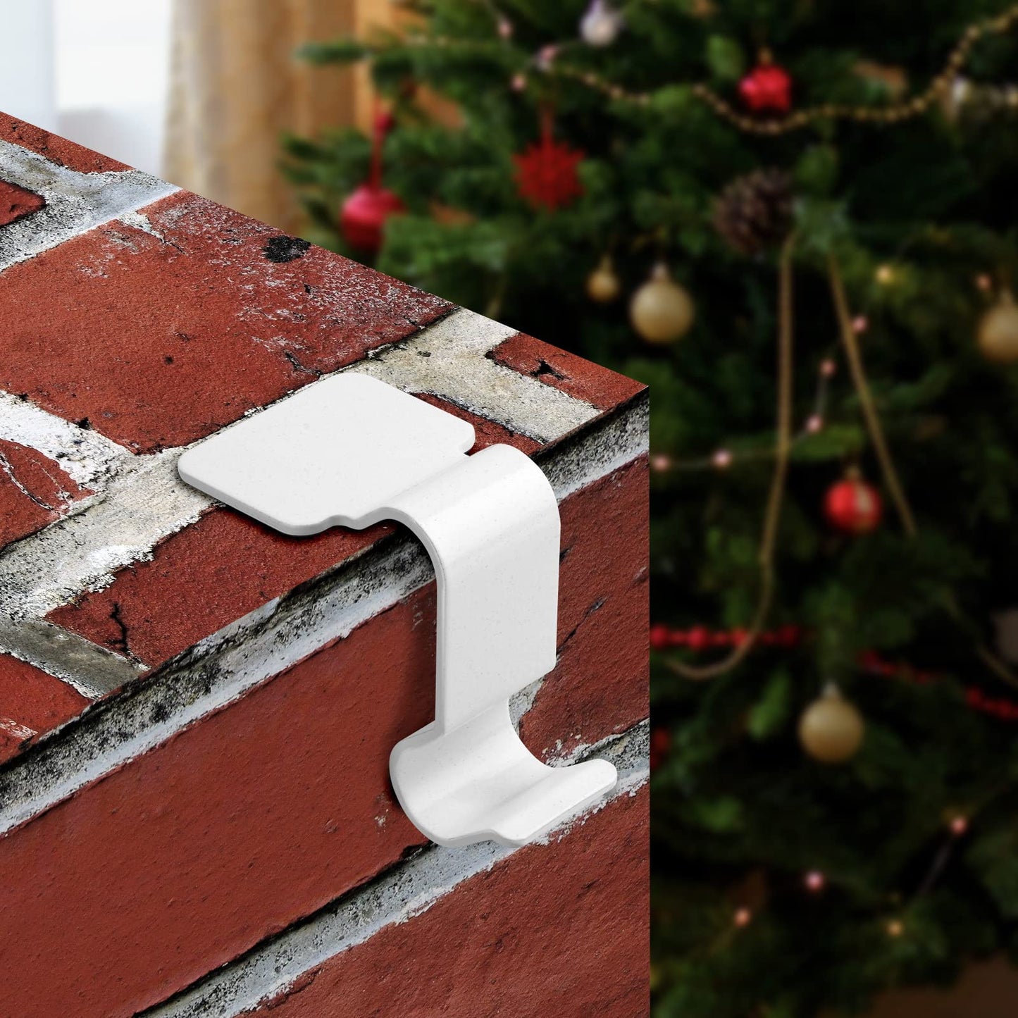 Christmas Stocking Holders for Mantel Set of 4, No-Slip Christmas Stocking Clips Stocking Hanger Hooks For Christmas Decorations, Lightweight Stocking Holders Clip For Fireplace Counter Window (White)