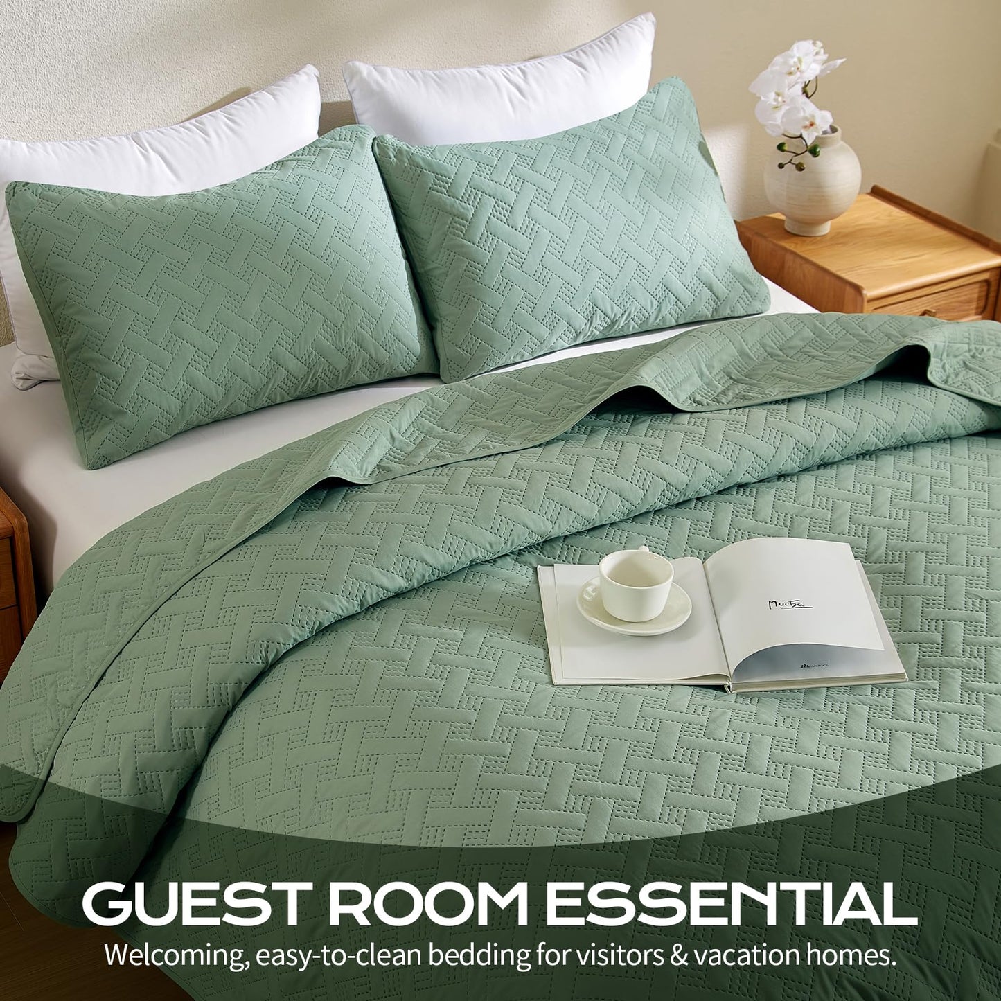 JYHOPE Sage Green Twin Quilt Set 68x90 Lightweight Microfabric Bedspread, 3-Piece Quilt Bedding with Pillow Shams, Summer Cooling Quilts, Ribbon Wrapped Gift