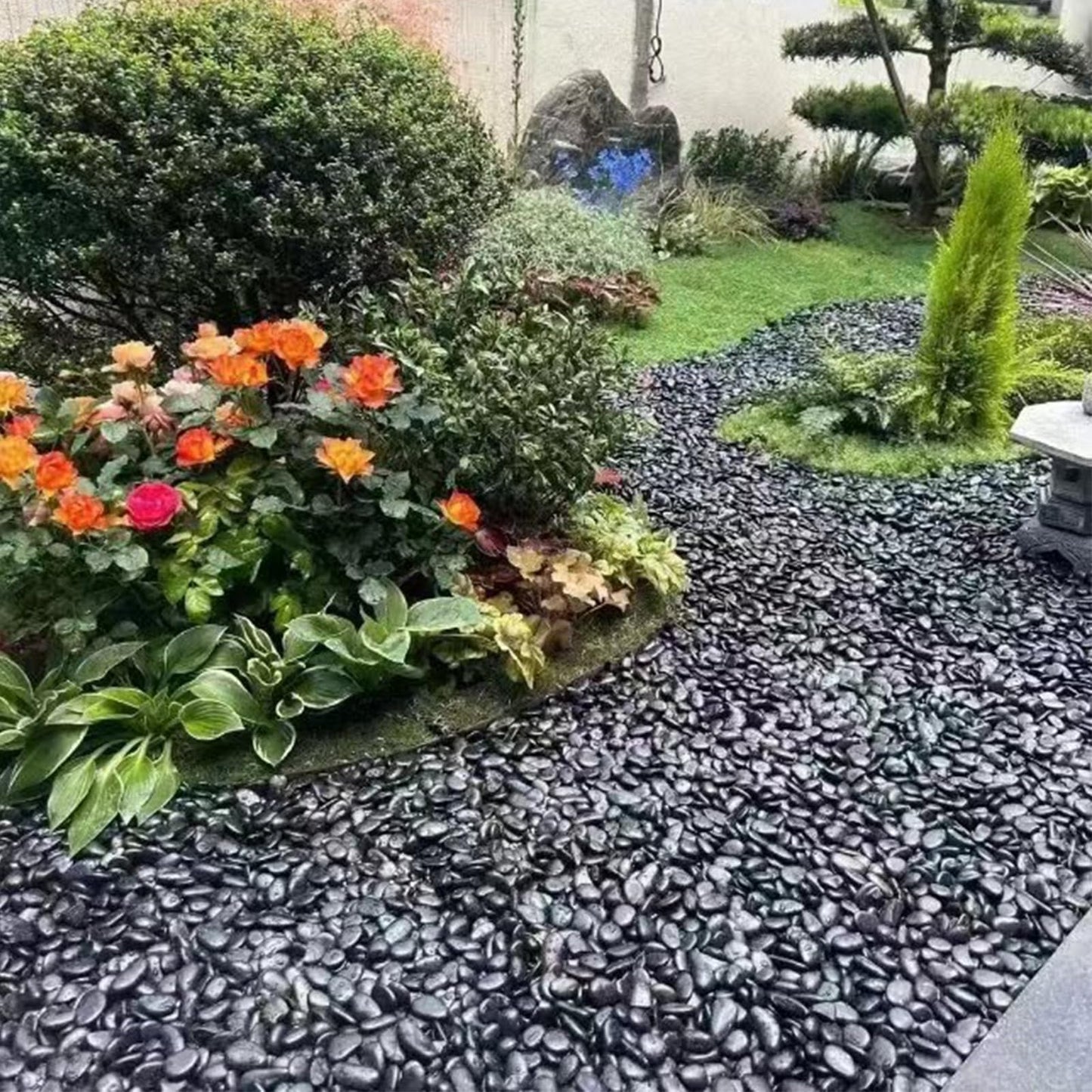 FANTIAN 5 Pounds Black Natural Decorative River Pebbles – 2-3 Inch Black Polished Decorative Pebbles for Garden Landscaping, Home Décor, Outdoor Paving River Rocks, Rocks for Painting