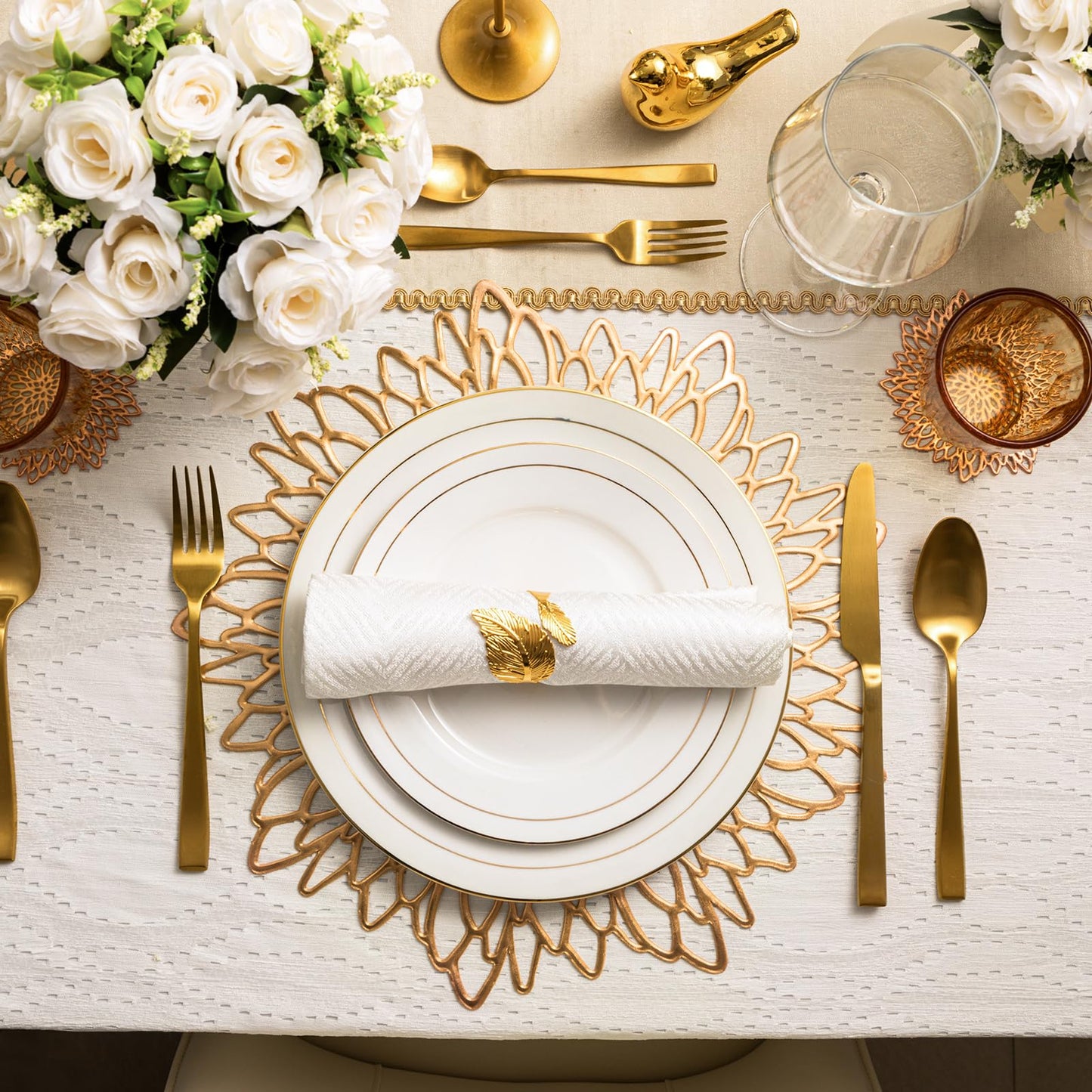 Gold Placemats Set of 8 Table Mats Gold Charger Plates Place Mats & 8 Pcs Coasters Wipeable Modern Holiday Round Placemats for Christmas Thanksgiving Farmhouse Wedding Dining Table Setting Decor