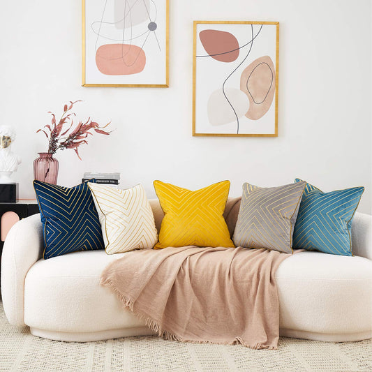 Avigers 18 x 18 Inch Grey Gold Striped Geometric Lines Embroidery Velvet Cushion Case Luxury Modern Throw Pillow Cover Decorative Pillow for Couch Living Room Bedroom Car 45 x 45cm