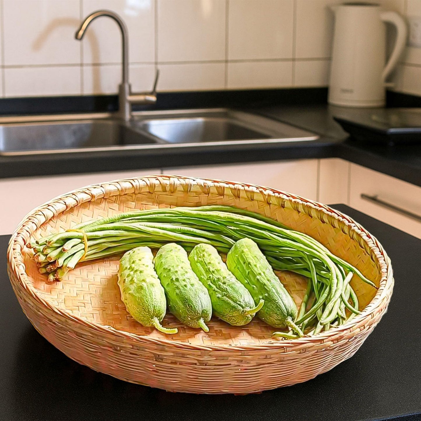 Bamboo basket，Food Flatware trays，Bamboo and Rattan Fruit and Vegetable Basket with Flat Bottom,For Table, Kitchen,Outdoor Gathering and Dining Room Service or Decoration 2 Piece Set