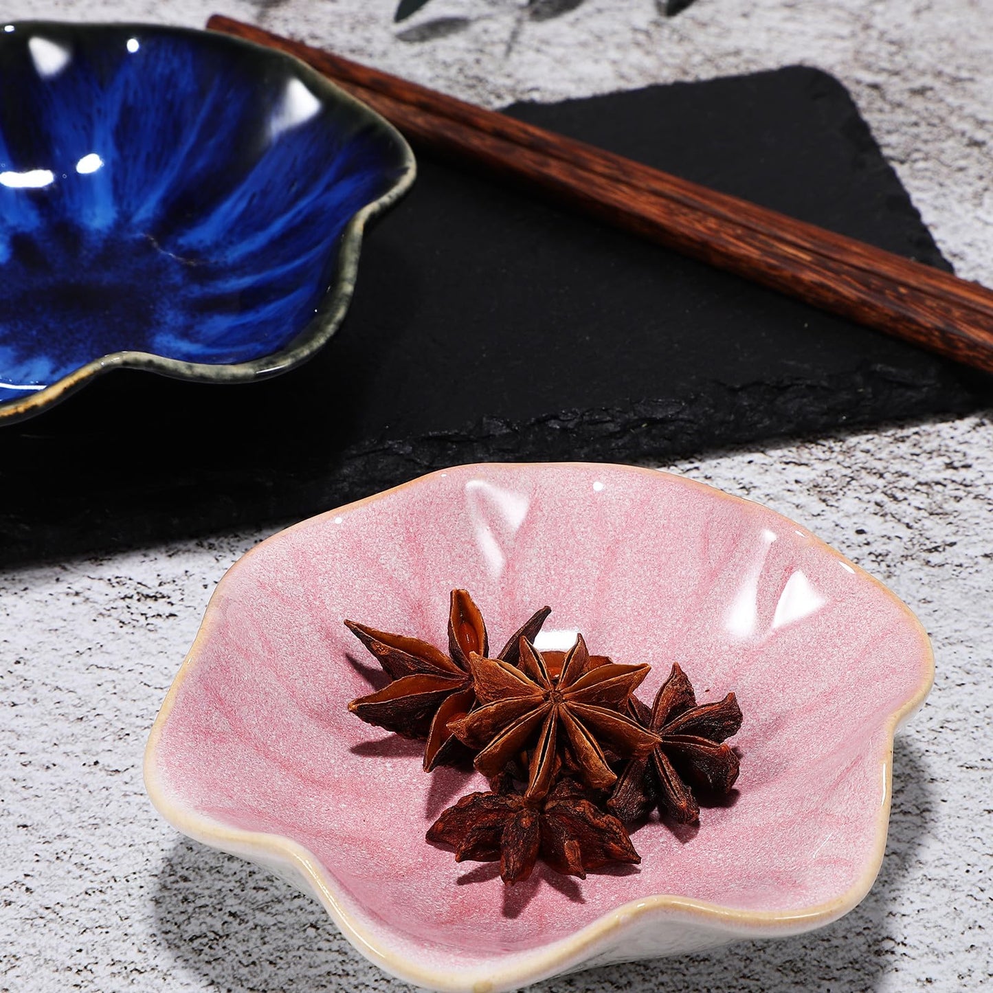 Housoutil Ceramic Ring Holder Dish and Jewelry Storage Tray Set, Small Gradient Blue and Leaf Design, Trinket Display Plates for Rings and Accessories, 2pcs Decorative Organizer for Women