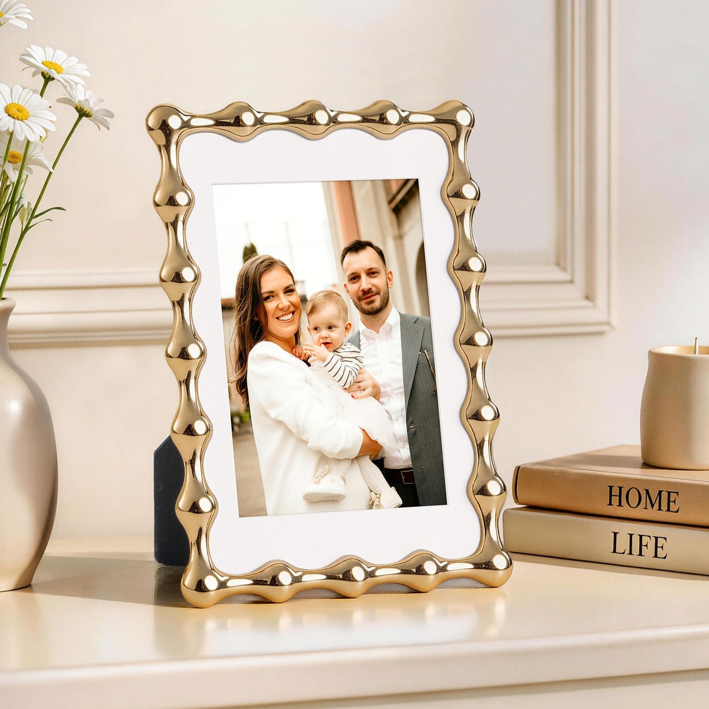 RICHFOCUS 4x6 Gold Picture Frame, Modern Zinc Alloy Photo Frame with Water Droplet Design, Mat for 3x5 Photo, Heavy Duty Metal Frame with Tempered Glass & Velvet Back for Tabletop & Wall Decor