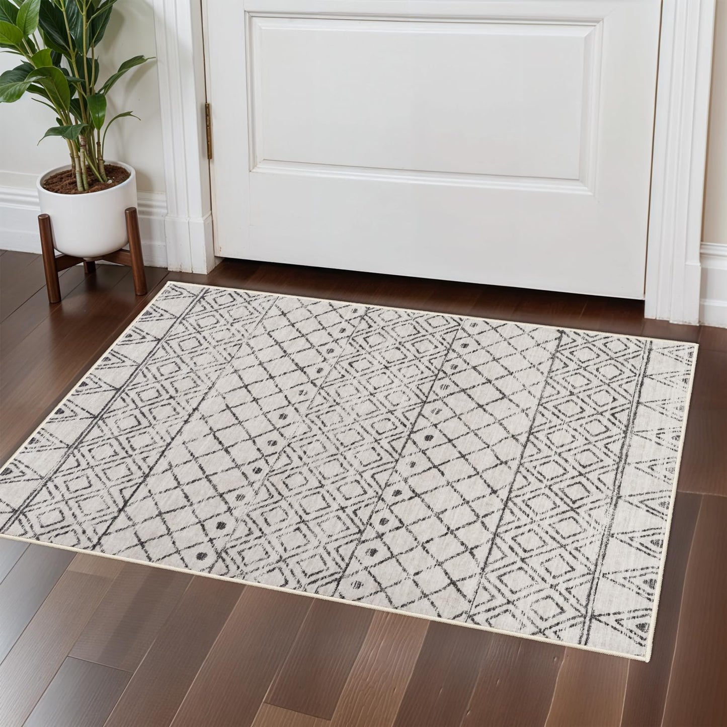 BYYVOO 2x3 Entryway Rug Washable - Moroccan Small Area Rugs for Entryway Low Pile Indoor Mat Non Slip with Rubber Backing Thin Area Rug Pet Friendly for Front Door Kitchen Bedroom 2x3 Geo Grey