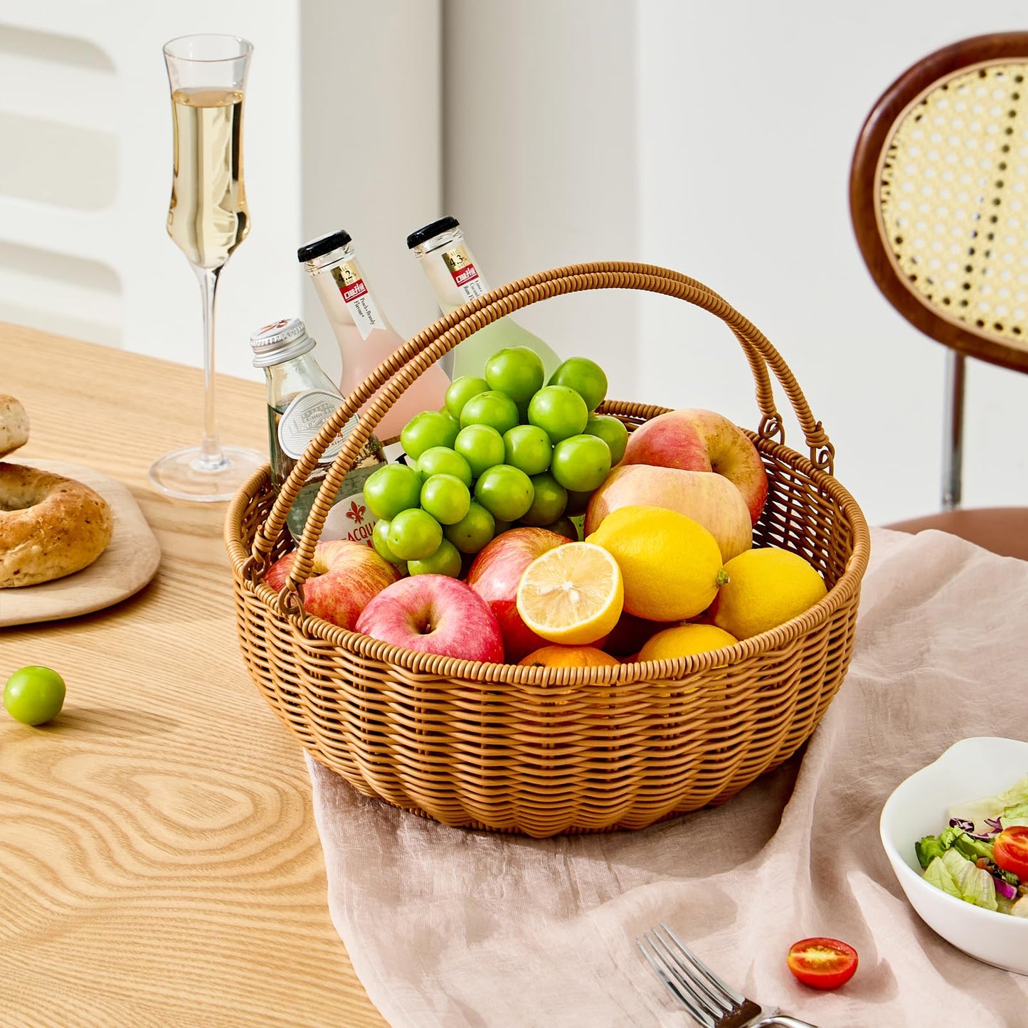 Berdeng Fruit Bowl for Kitchen Counter, Large Fruit Basket with Handle, Suitable for Storing Fruits, Vegetables, Bread, Candys and Snacks