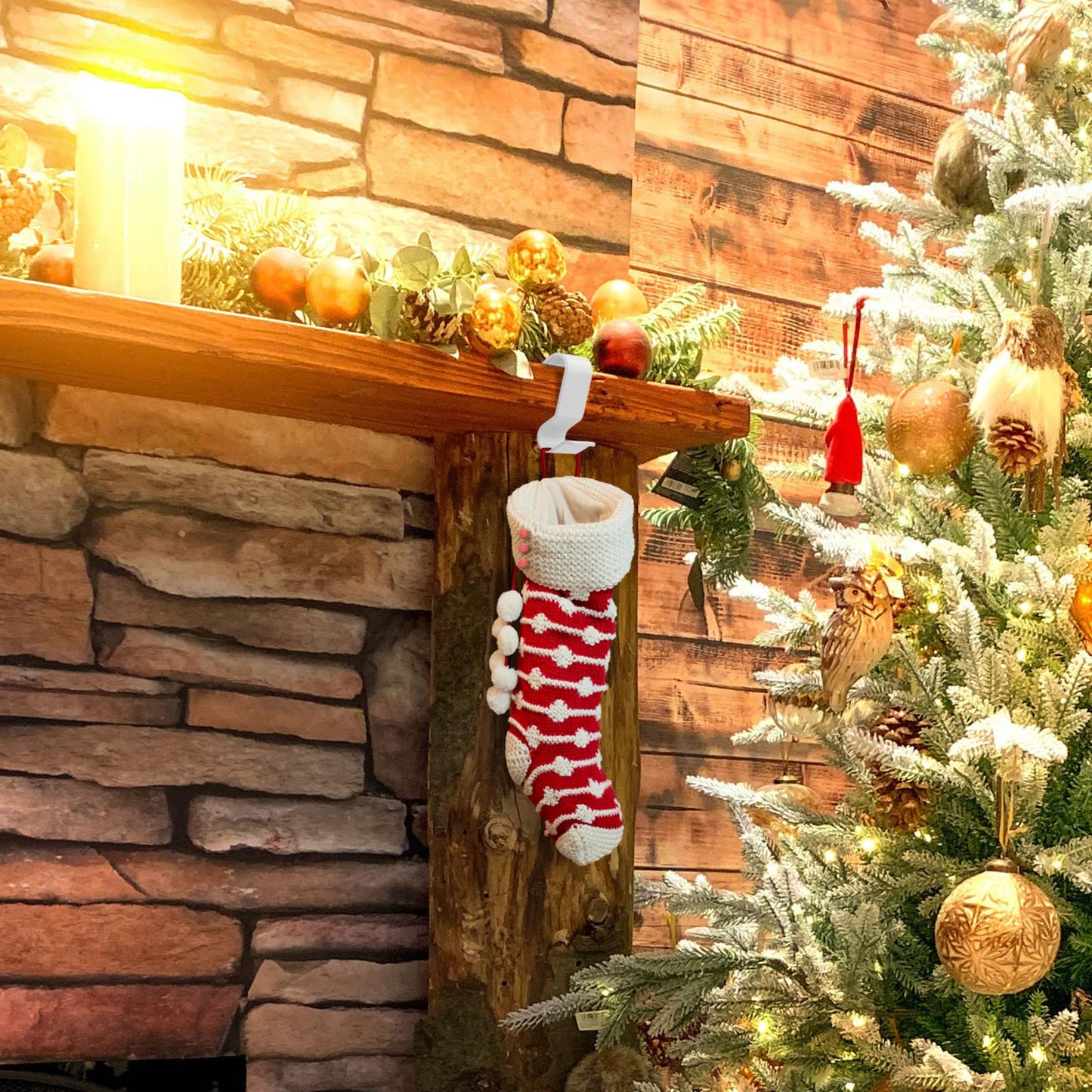 Christmas Stocking Holders for Mantel Set of 4, No-Slip Christmas Stocking Clips Stocking Hanger Hooks For Christmas Decorations, Lightweight Stocking Holders Clip For Fireplace Counter Window (White)