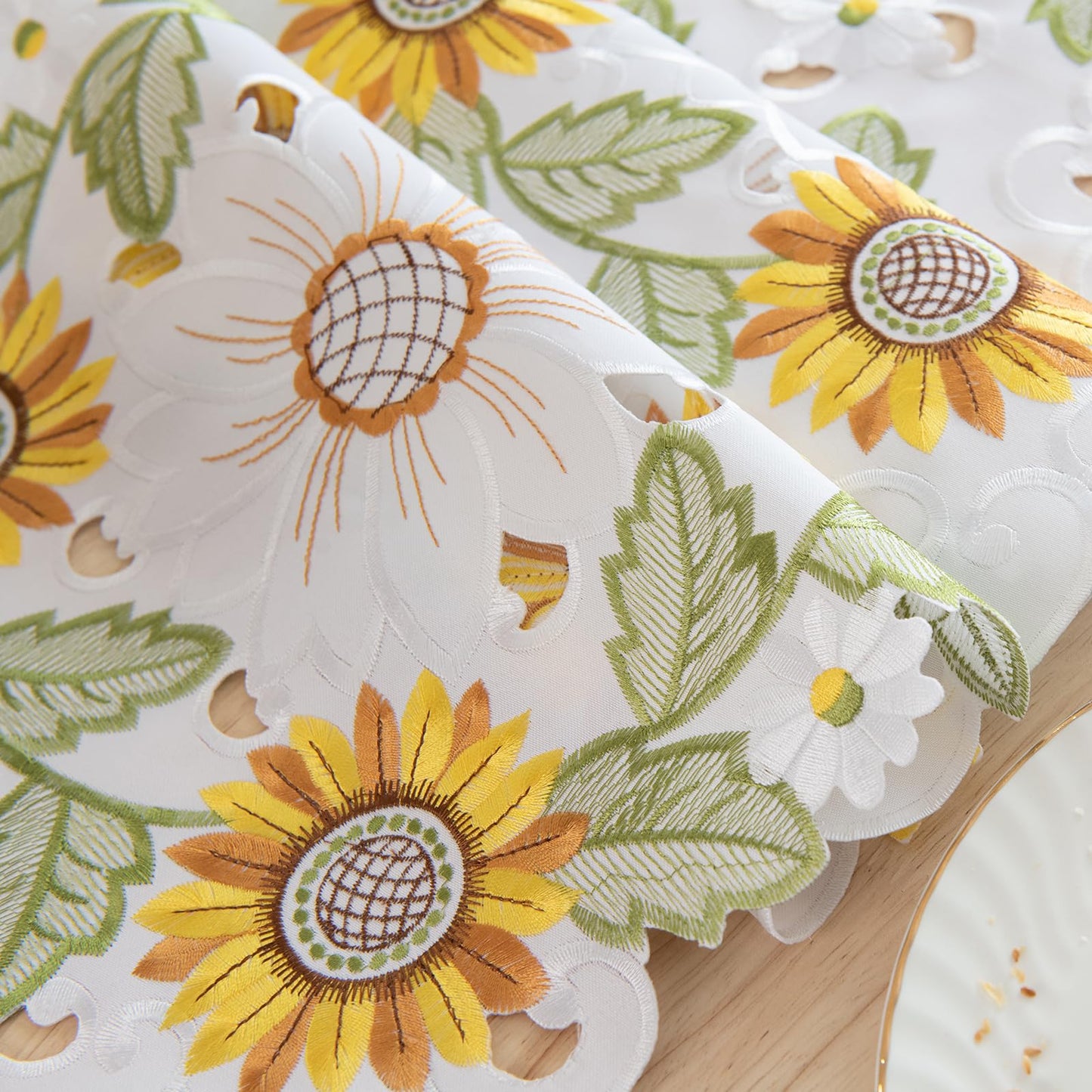 Joyfol Day Embroidered Spring/Summer Table Runner, Flowers Table Runners for Holiday Home Kitchen Dining Tabletop Decoration (14 X 69 inch, Sunflower )