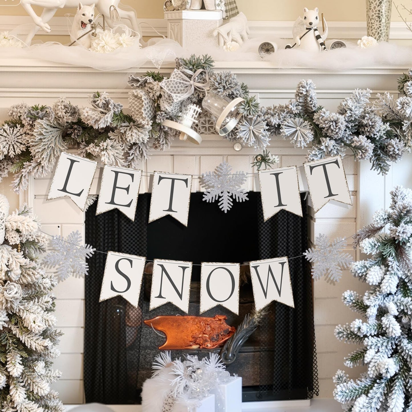 Moukeren Let It Snow Snowflake Banner Snowflakes Winter Wonderland Decor Glitter Winter Snowflake Garland Banner for Christmas Holiday Party Decorations New Year Festive Party Supplies
