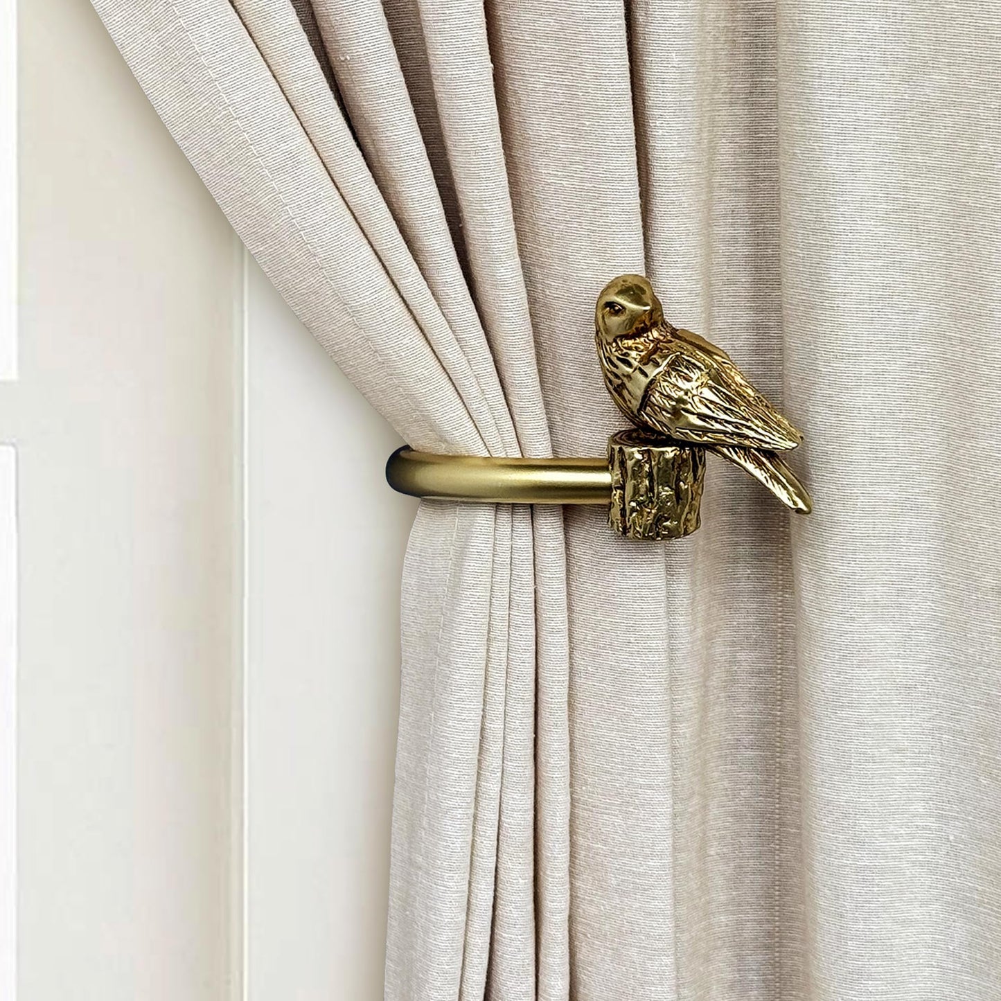 ILAISIHOME Curtain Drapery Holdbacks with Resin Bird, Wall Mount Drapery Hooks Holders, Set of 2, Gold