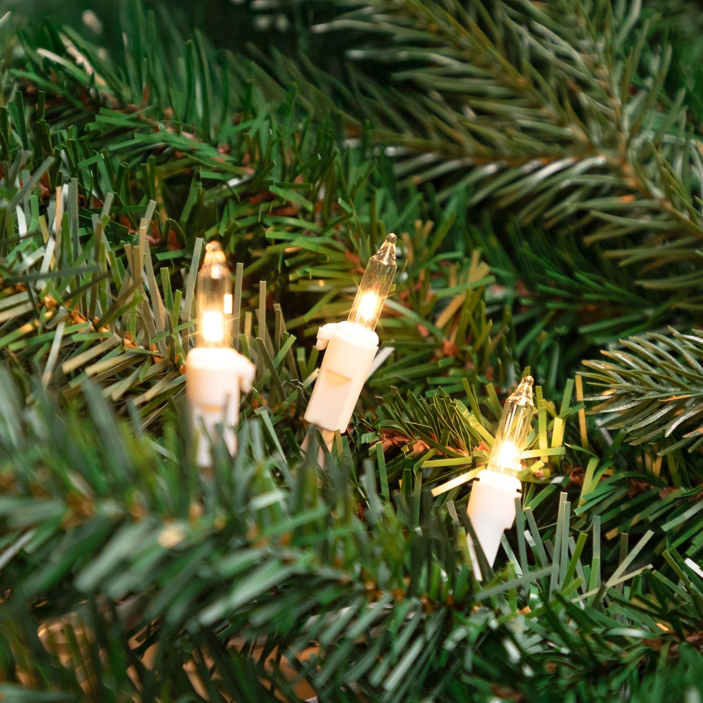 Northlight Mini Incandescent Christmas Lights - Clear - 4' White Wire - 20ct