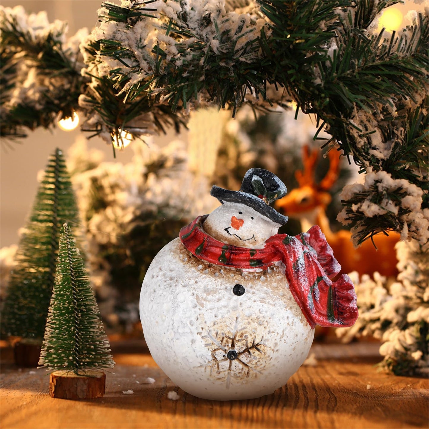 KUZIUA Christmas Decor Figurine, Resin Christmas Snowman Decor, Xmas Ornament for Table Top Centerpiece Fireplace, Handmade Statue for Xmas Gift, Christmas Party Home Decoration (Snowman)