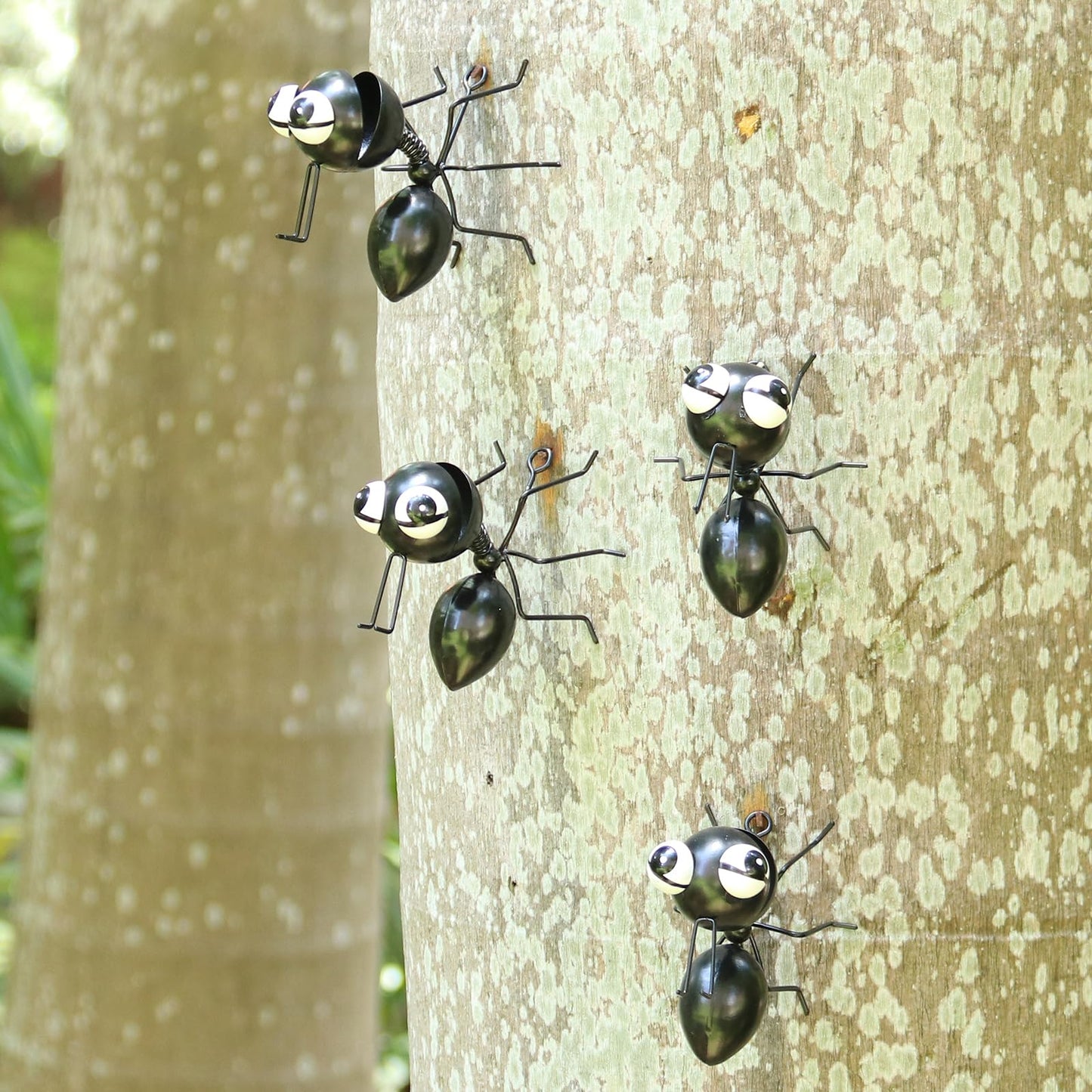 Cruis Cuka Metal Yard Art Garden Decor Cute Ant Outdoor Fence Decorations Lawn Ornaments - Set of 4 Black