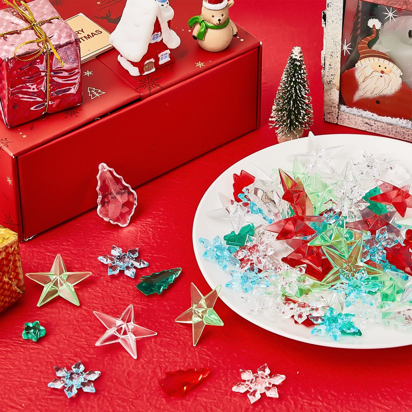 Deekin 240 Pcs Mini Christmas Party Decorations, Small Acrylic Christmas Tree Star Snowflake Ornaments, Miniature Ornaments Filler Table Scatter Vase Filler for Holiday Wreath Tree Gift DIY Craft
