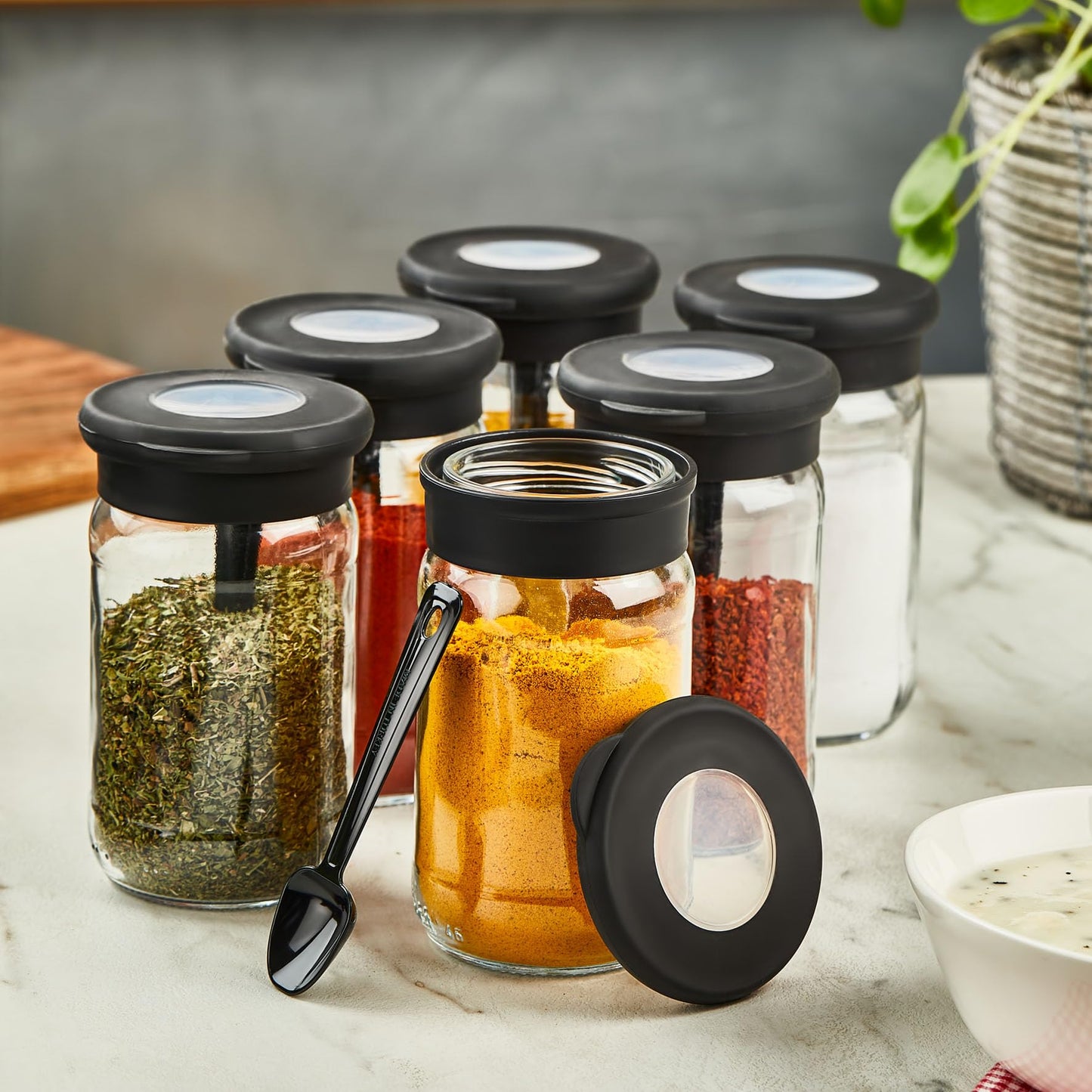 Cev Home Essentials 6-Piece Glass Spice Jar Set with Airtight Lids and Spoons – 380ml (12.8oz) Clear Storage Jars with Transparent Lid Window, Perfect for Storing Spices, Herbs, and Seasonings – Black