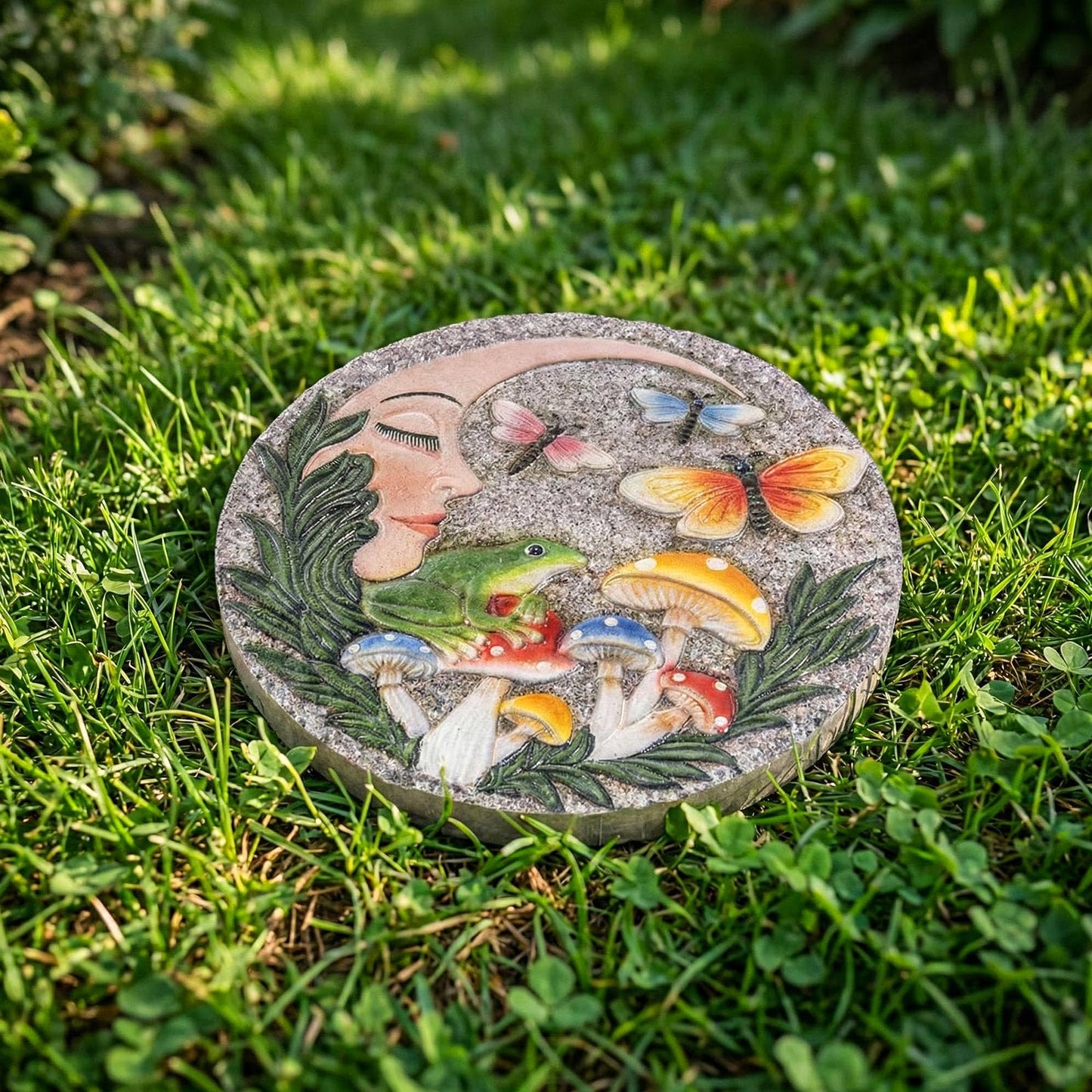Bechivie Garden Stepping Stones Outdoor, 9.8" Resin Frog Stepping Stone with Moon Butterfly Mushroom, Spring Decorative Round Walkway Gardening Gifts Home Decor for Outside Yard Pathway Patio Lawn