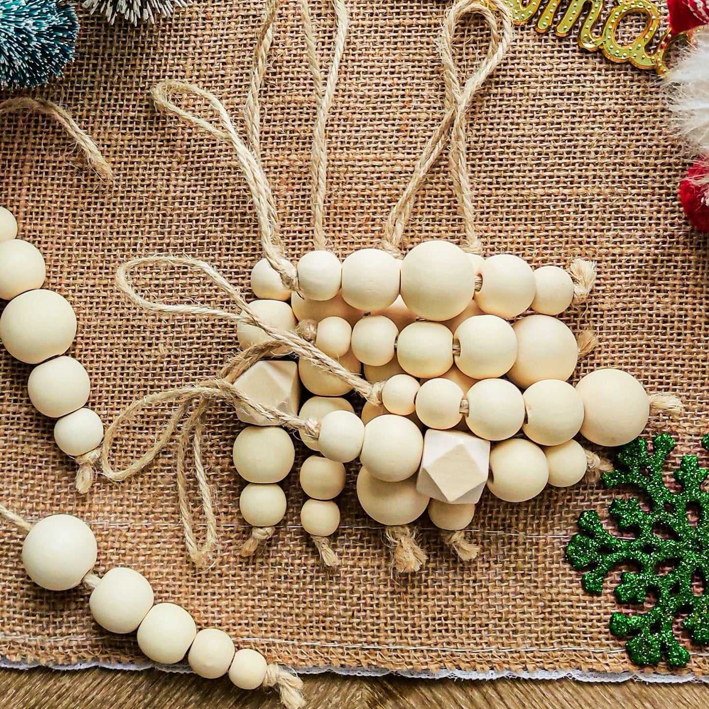 OurWarm 12 Pcs Wood Beads Christmas Tree Ornaments Wooden Beads, 4 Style Boho Christmas Decor Xmas Tree Hanging Beads, Farmhouse Christma Ornaments Beads for Tree Decor Home Decor