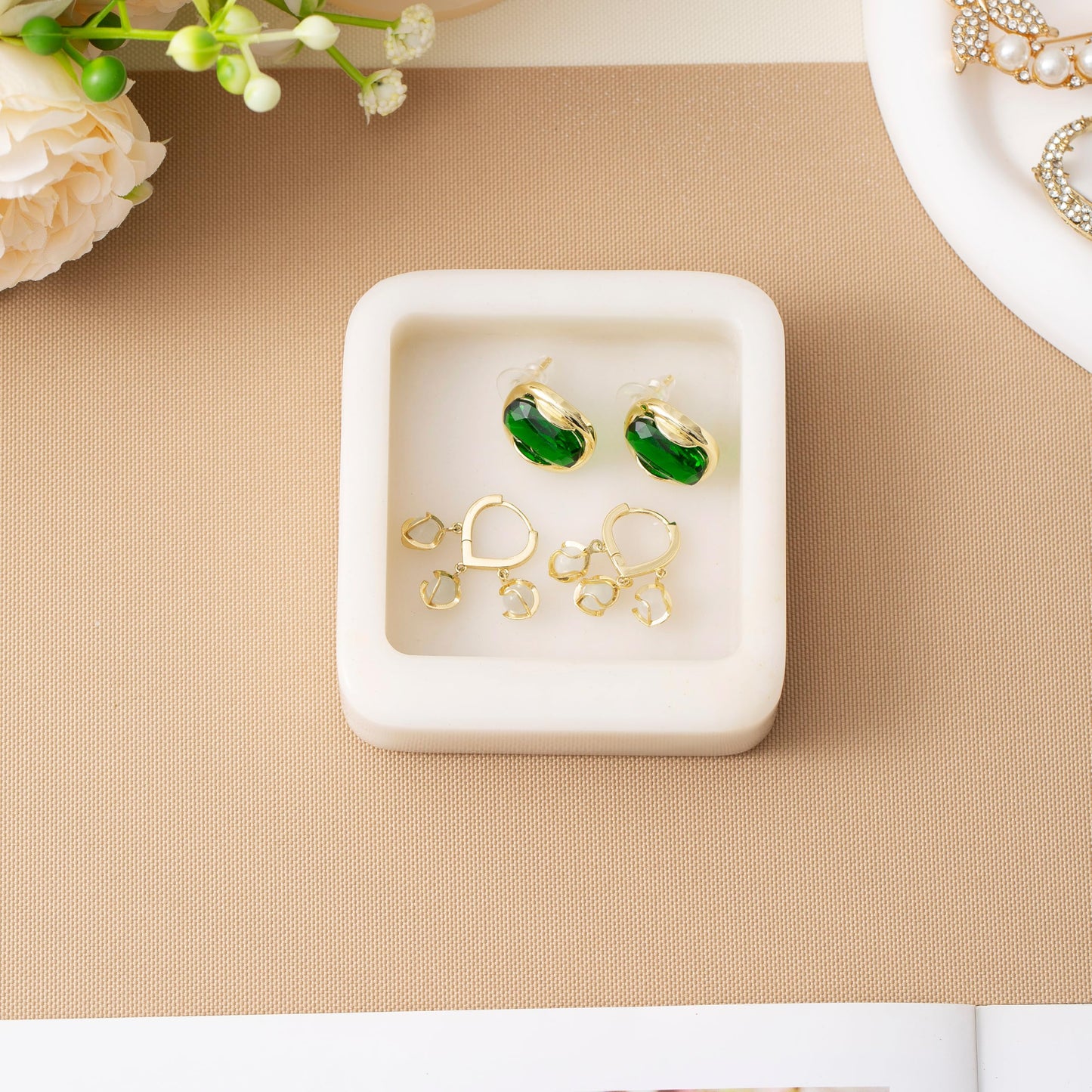 CM CHIC MONDAY Marble Ring Holder for Women, Irregular Square Jewelry Dish Tray, Monthers Day Gifts Small Ring Dish(Natural White)