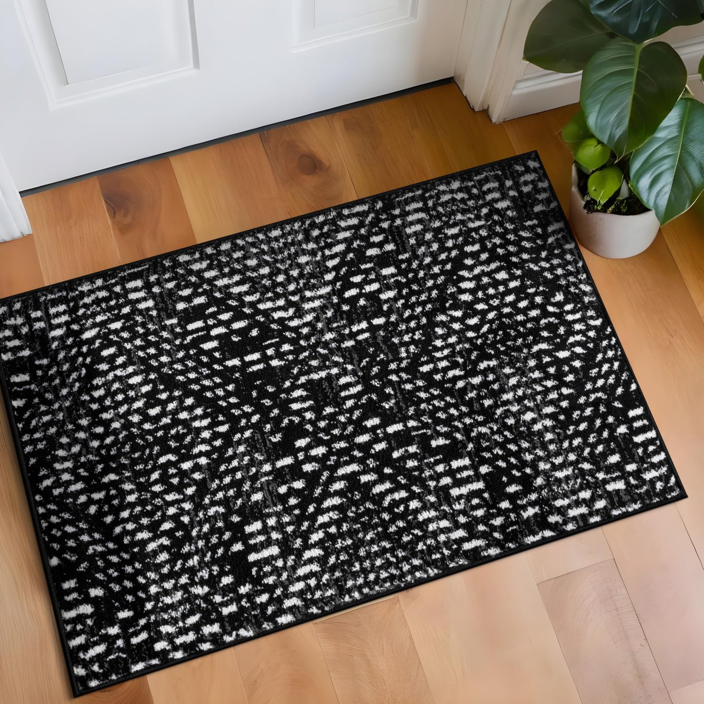 Rugshop Boho Black Tribal Area Rug 2x3 – Modern Indoor Carpet for Living Room, Bedroom, or Entryway – Non-Shedding, Low Pile Geometric Design 2' x 3'