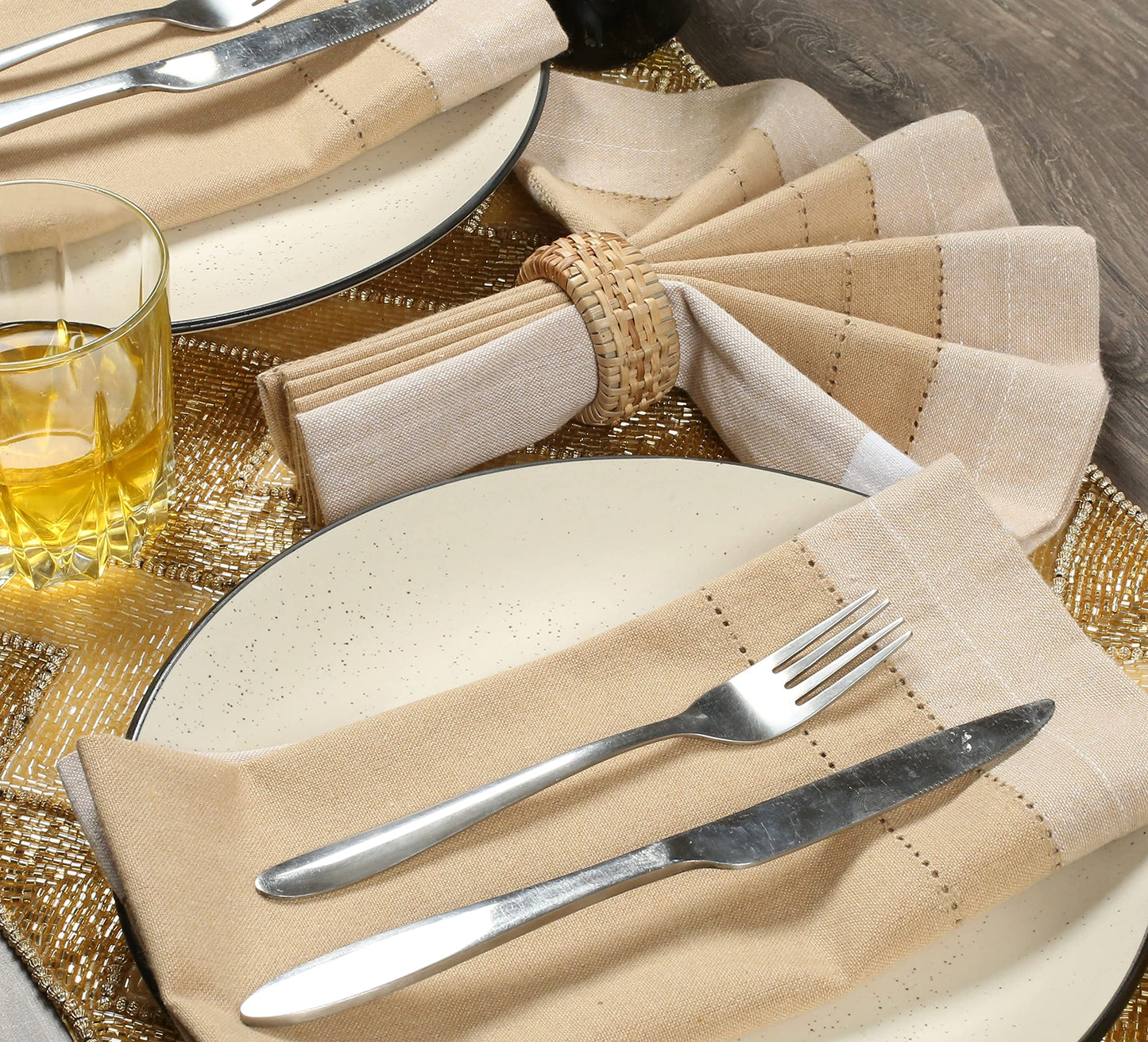Homidate Cloth Dinner Napkins – Machine Washable Reusable Fabric Napkins for Weddings, Parties & Table Decorations