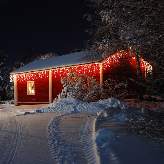 Philips 150 LED Glisten Warm White Faceted Mini Icicle Lights on White Wire - 30 Drops - UL Listed for Indoor/Outdoor Use - 16.8' Length with 3" Bulb Spacing and 6" Drop Spacing - Winter Decorations