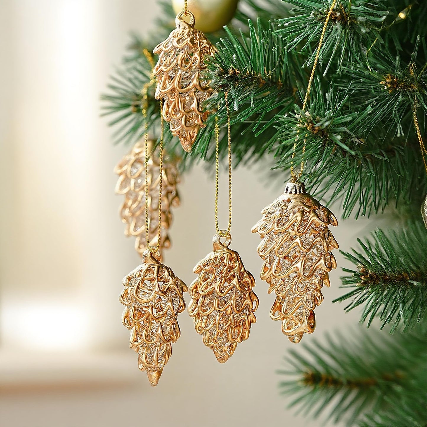 Spun Glass Pine Cone Christmas Ornaments for Tree, Crystal Pinecone Ornament Bulk for Christmas Tree, 2025 Blown Glass Home Decor Xmas Gift, Set of 6 Winter Decor