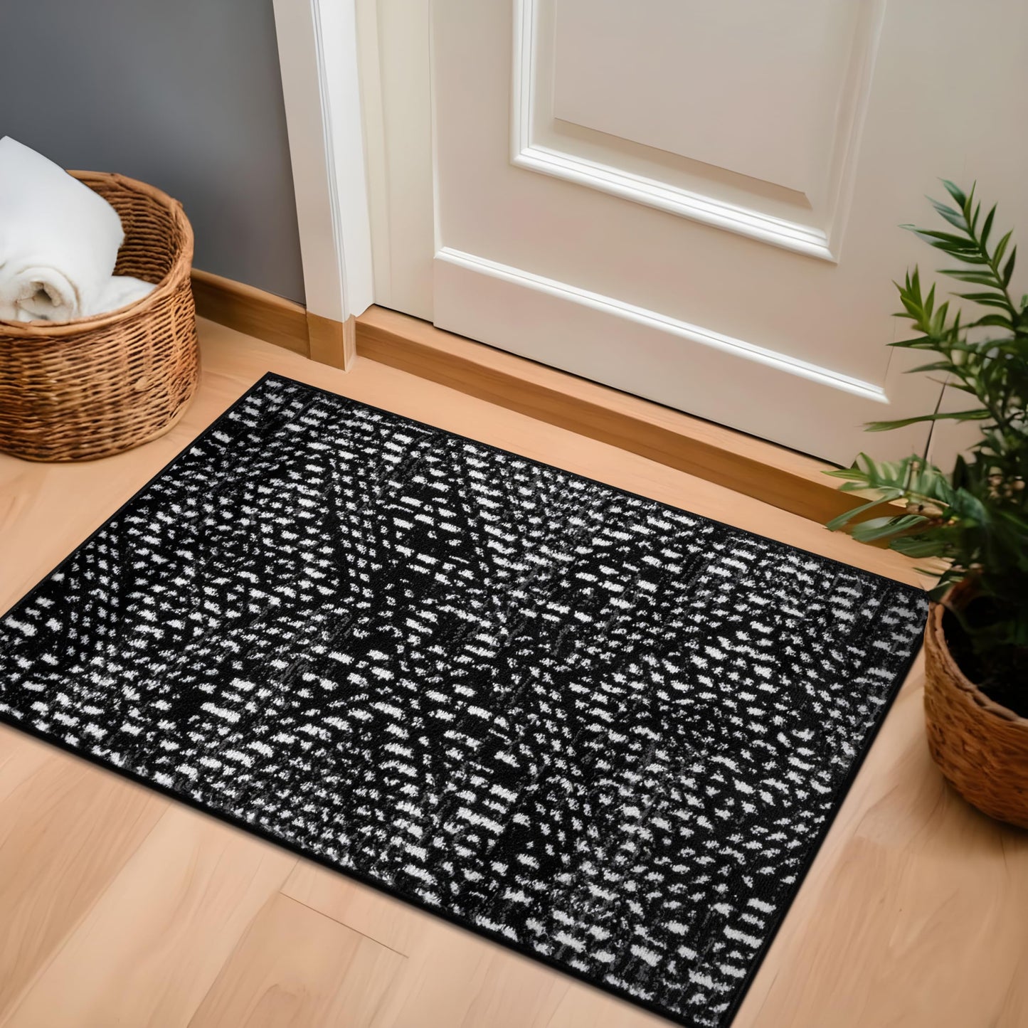Rugshop Boho Black Tribal Area Rug 2x3 – Modern Indoor Carpet for Living Room, Bedroom, or Entryway – Non-Shedding, Low Pile Geometric Design 2' x 3'