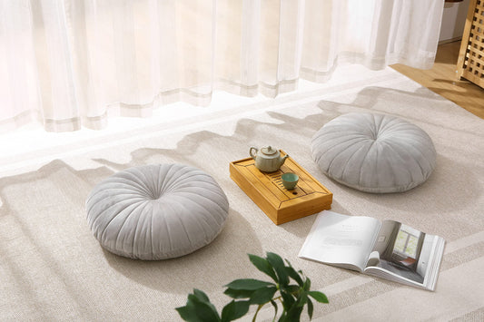 MolynnChic Floor Pillow Meditation Cushion Round Large Floor Pillows Seating for Adults, Velvet Thick Floor Cushions for Yoga Living Room Balcony Outdoor Tatami 18inch（Grey）
