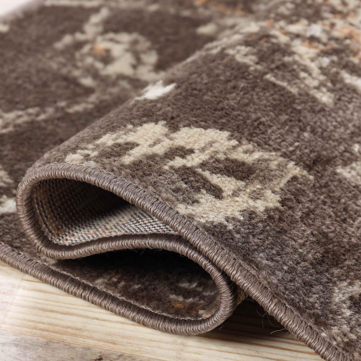 Superior Indoor Large Area Rug for Hallways, Entry, Office, Living/Bedroom, Hardwood, Tile, Floor Cover, Plush Carpet Cover, Modern Farmhouse Floral Decor, Jacobean Collection, 2' x 3', Chocolate