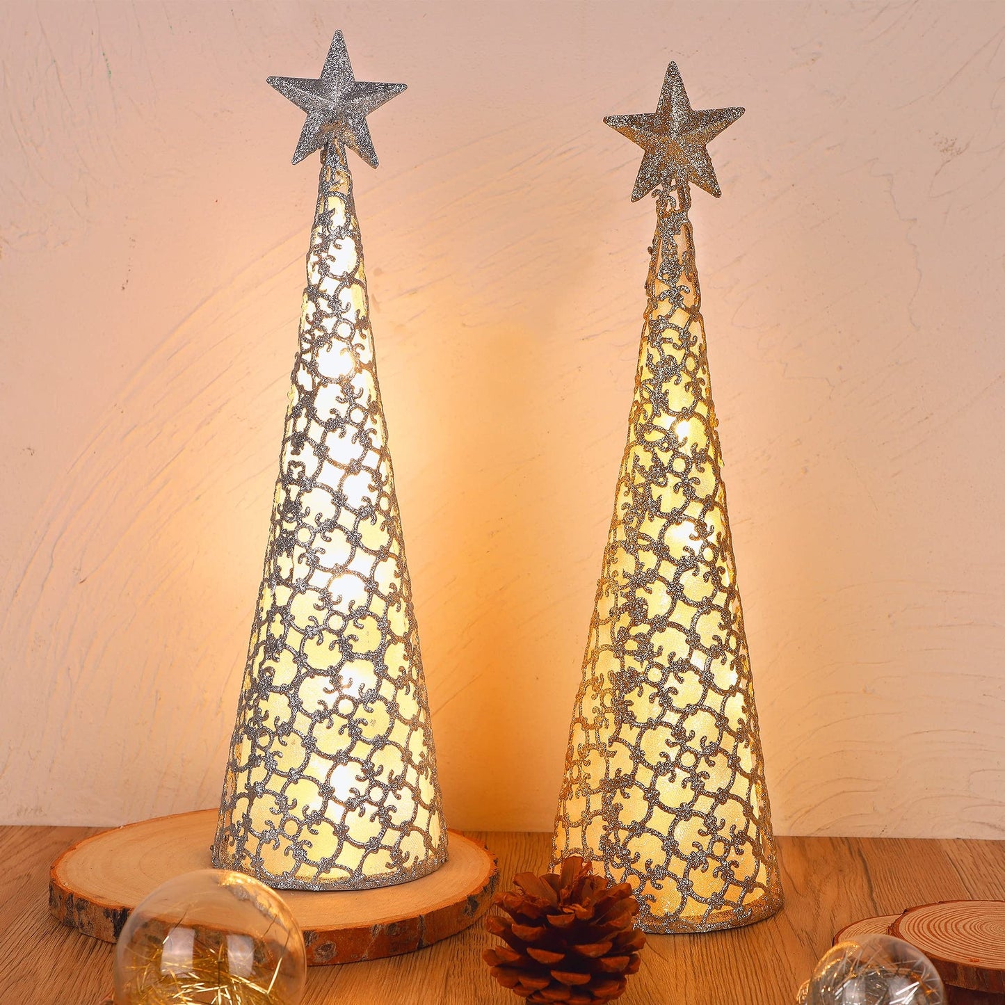 Juegoal Lighted Christmas Table Decorations with Star and 10 LED Lights Battery Operated, Indoor Xmas Thanksgiving Holiday Wedding Party Tabletop Desk Ornament, Set of 2 (Gold, Silver)