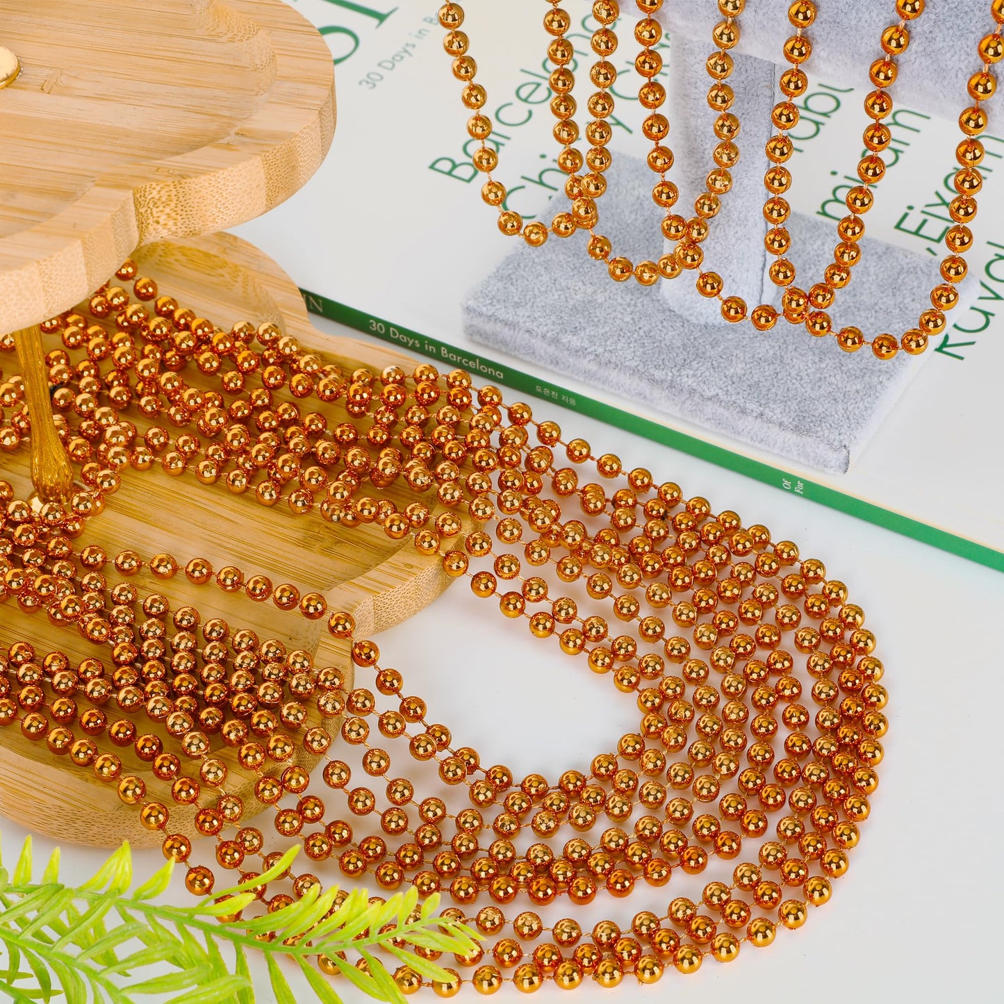 EOBOH 100PCS Mardi Gras Beads, Orange Bead Toy Necklaces Party Favors, 33" Necklaces Costume Accessories, Festival Parade Throw Accessories Mardi Gras Halloween Wedding Celebrations Decor