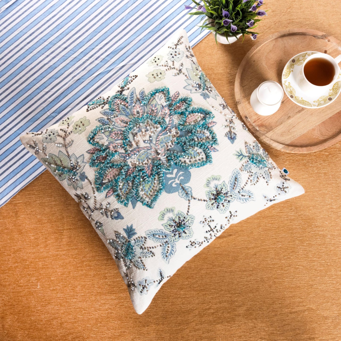 FINGERCRAFT Decorative Throw Pillow Cover Pack of 2 Soft Cotton Embroidered Cushion Cover, Couch Sofa Living Room Pillow Case 18 X 18 Inch Blue Meadow