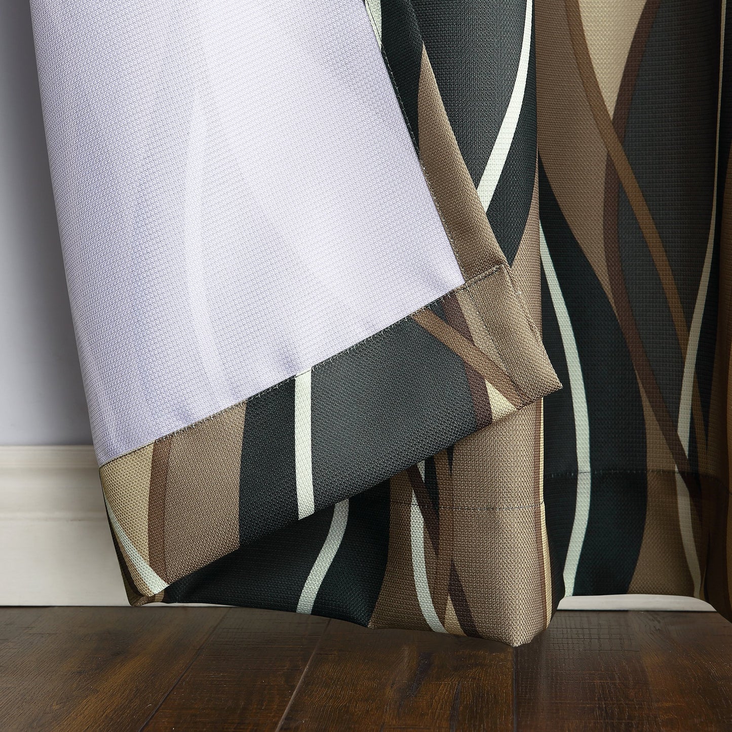 No. 918 Intersect 2-Pack Ogee Print Semi-Sheer Grommet Curtain Panel Pair